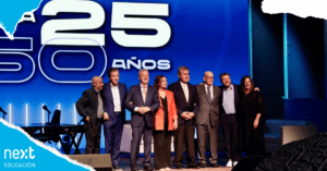 El presidente de Next Educación, Manuel Campo Vidal, ha acudido al programa especial por el 50 aniversario de Hora 25